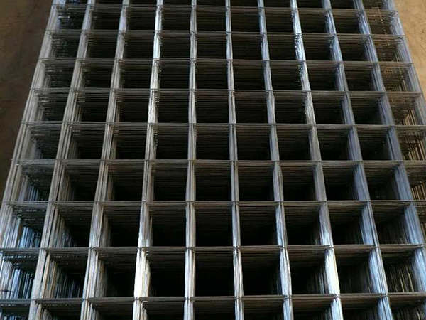 地暖（nuǎn）鋼絲網正確（què）鋪法